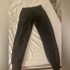 Men’s jogger pants never worn! Size small from men’s store XIOS.